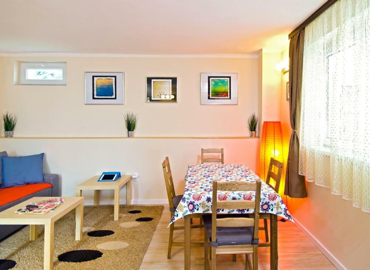 Cherry Tree Art House Belgrado Exterior foto